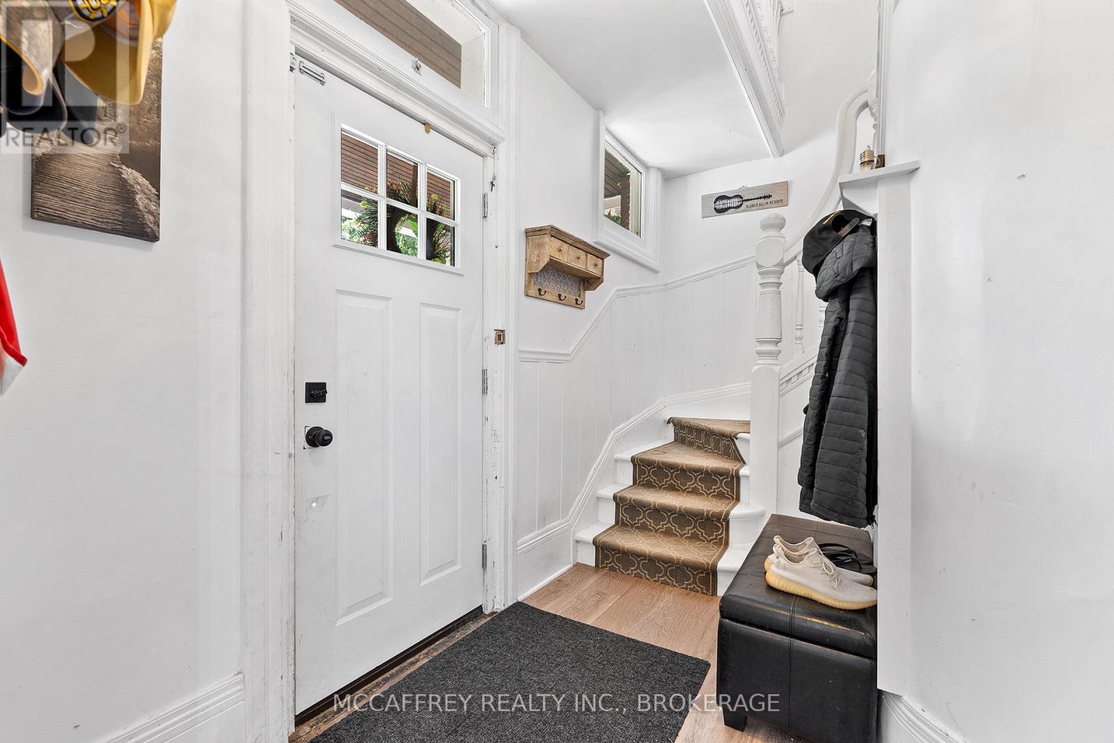 110 Adelaide Street, Front Of Leeds & Seeleys Bay, Ontario  K0H 2N0 - Photo 9 - X12400566