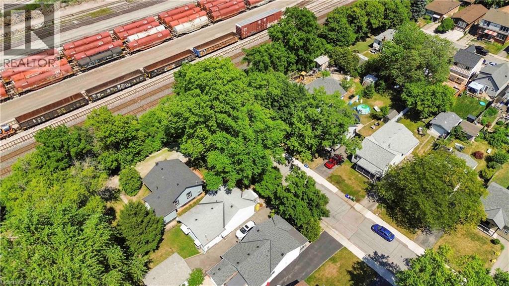 387 Weir Street N, Hamilton, Ontario L8H 5G6 - Photo 33 - 40793073