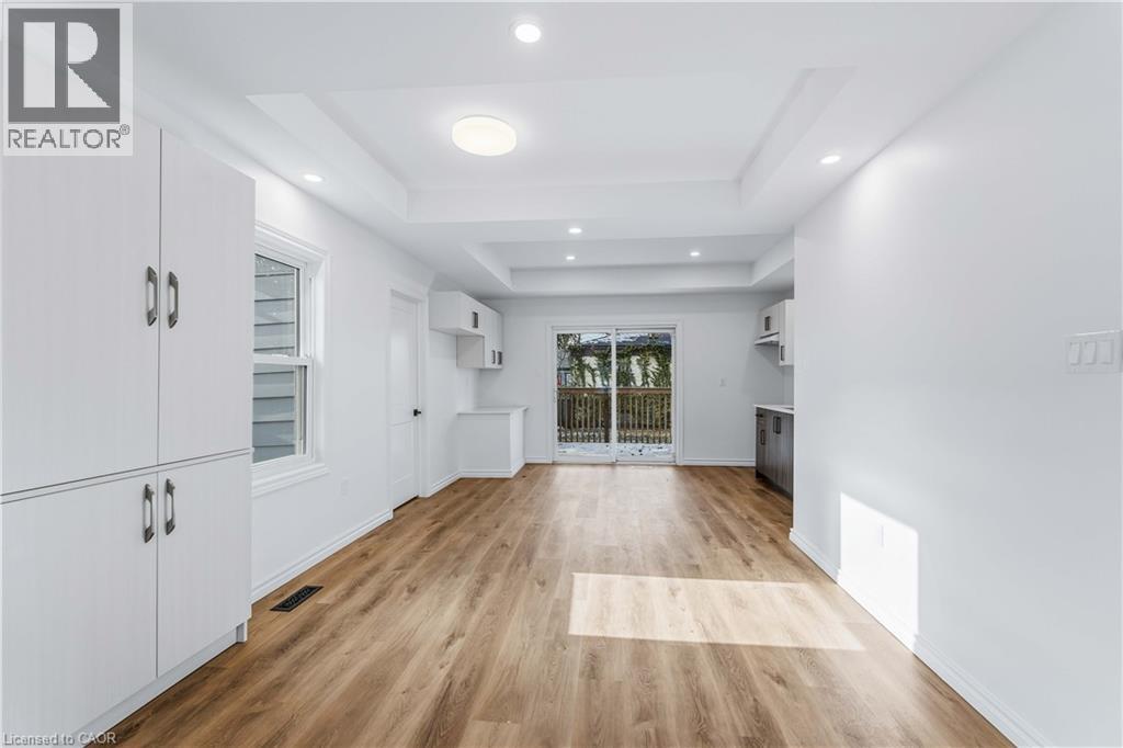 387 Weir Street N, Hamilton, Ontario L8H 5G6 - Photo 7 - 40793073