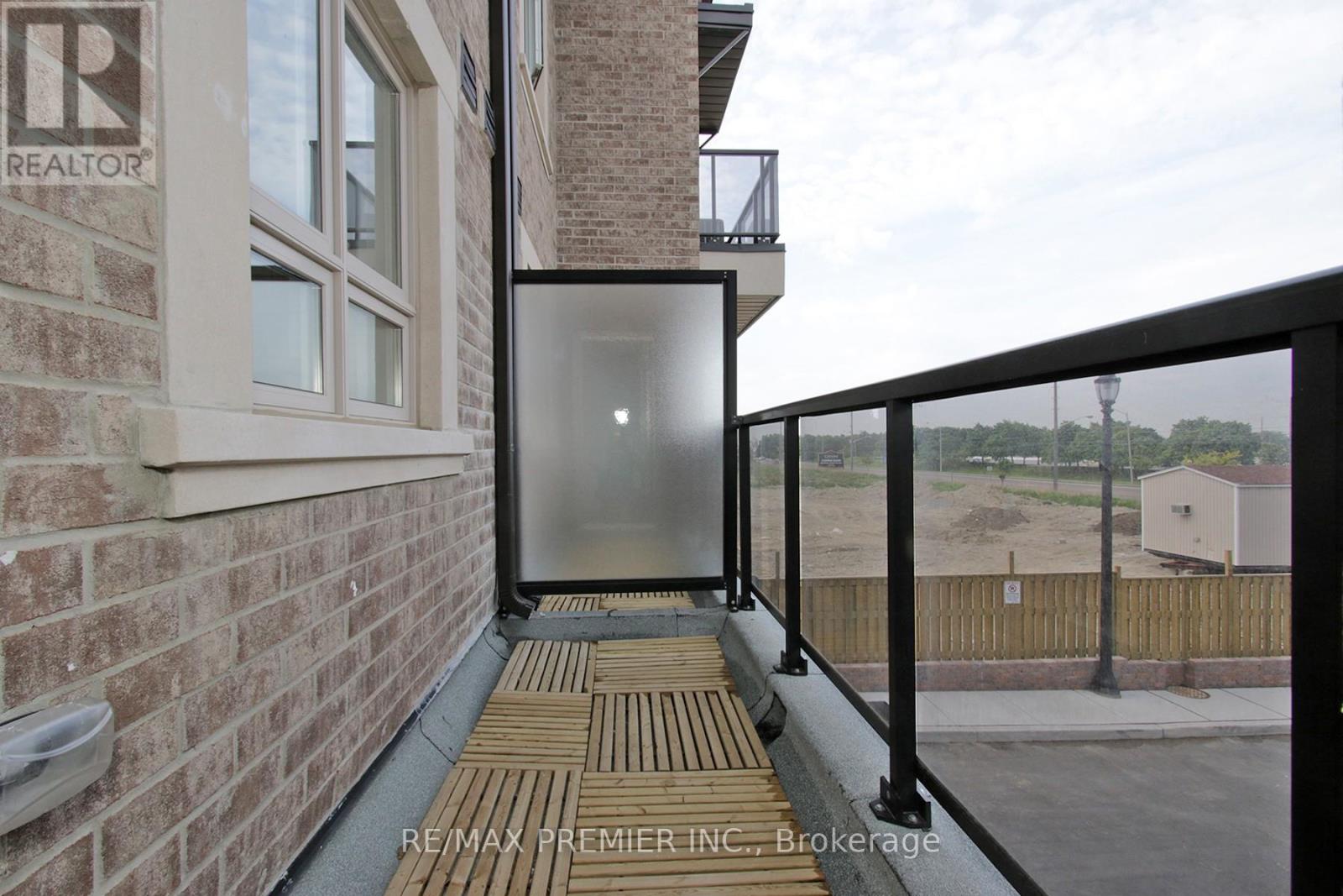 17 - 125 Kayla Crescent, Vaughan, Ontario  L6A 4W3 - Photo 10 - N12615356