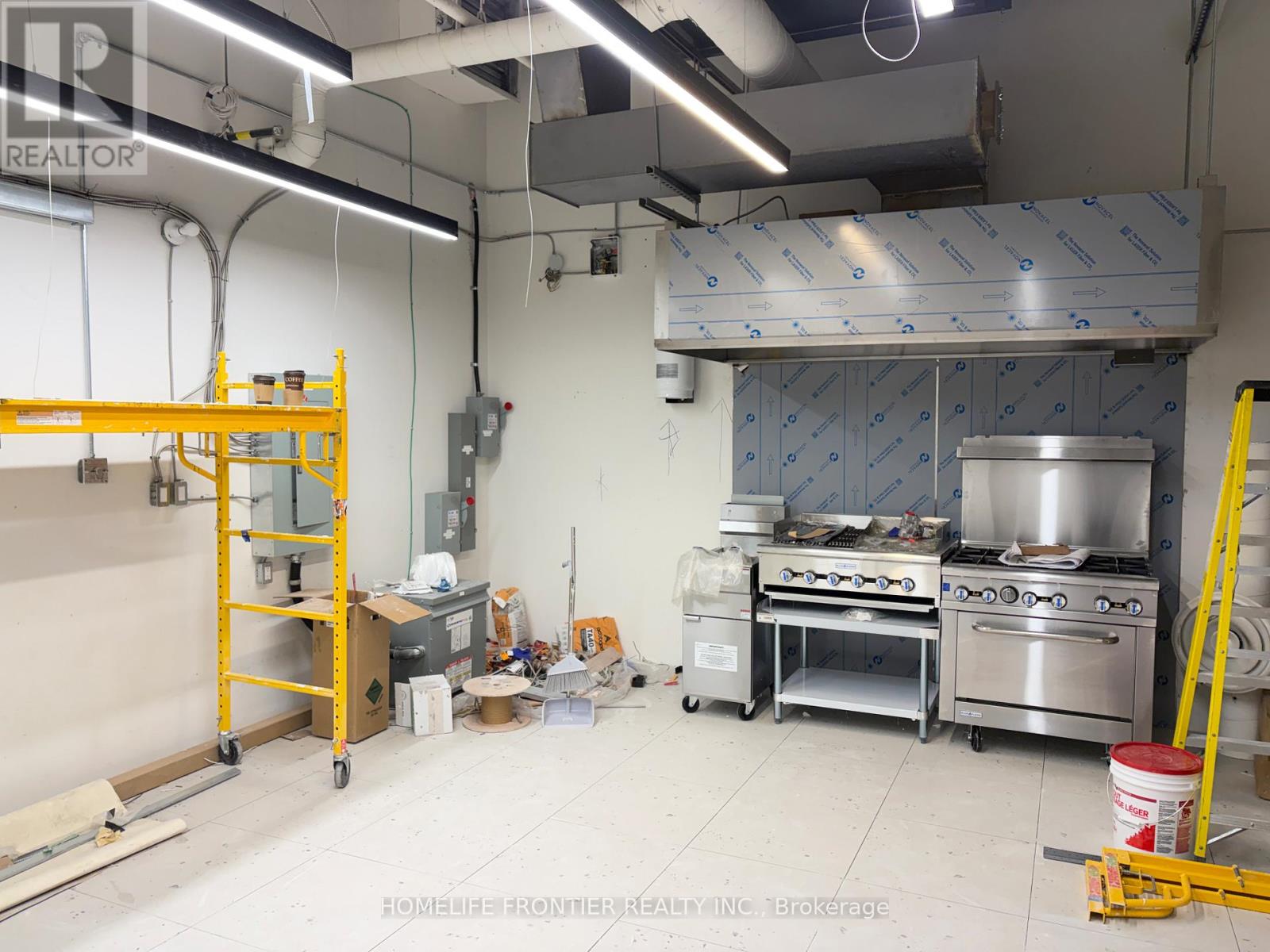 250 - 7181 Yonge Street, Markham, Ontario  L3T 0C7 - Photo 5 - N12615394