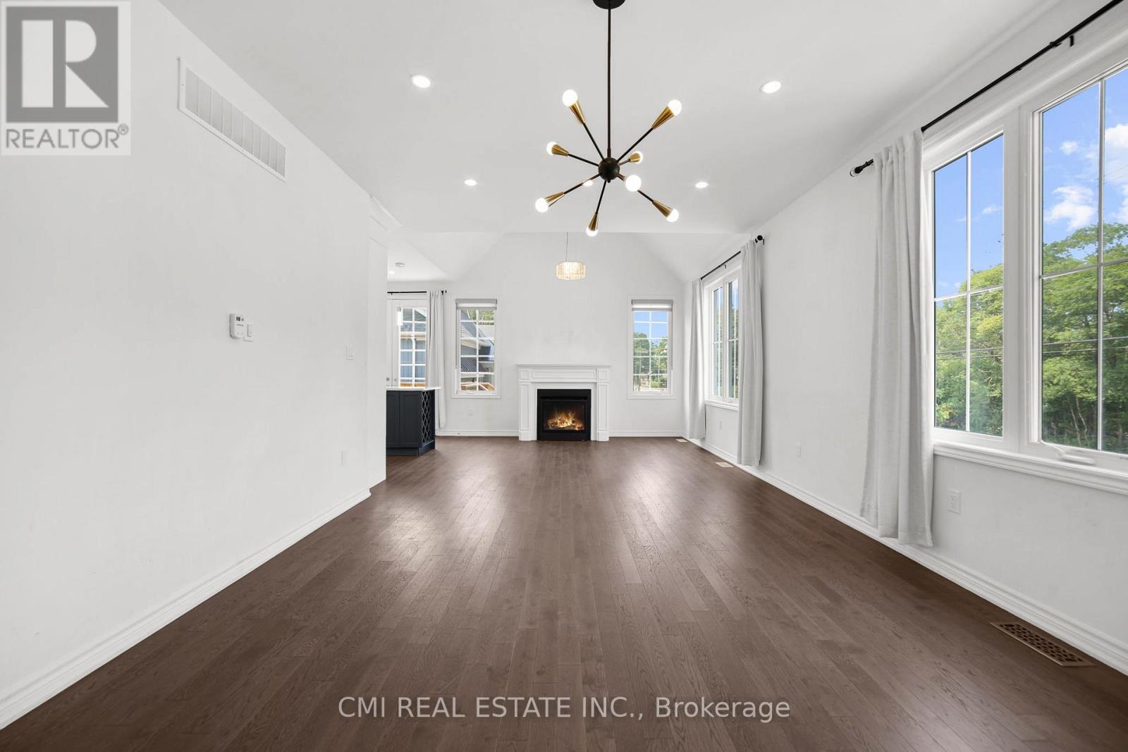 3205 Mosley Street, Wasaga Beach, Ontario  L9Z 1V4 - Photo 12 - S12615332