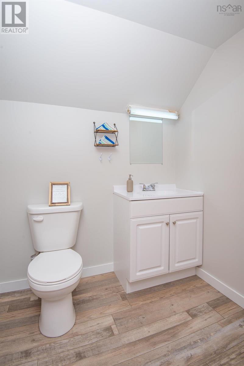 5956 Highway 1, Mavillette, Nova Scotia  B5A 5B3 - Photo 27 - 202524080