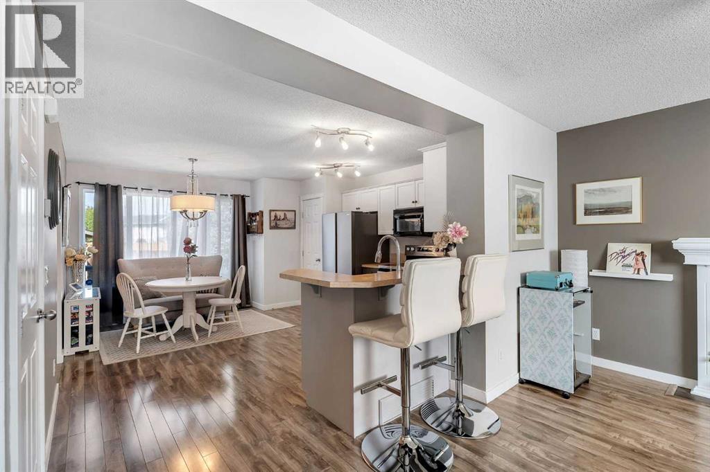 270 Sagewood Gardens Sw, Airdrie, Alberta  T4B 3A4 - Photo 10 - A2255984