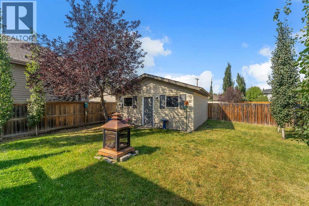 270 Sagewood Gardens Sw, Airdrie, Alberta  T4B 3A4 - Photo 3 - A2255984