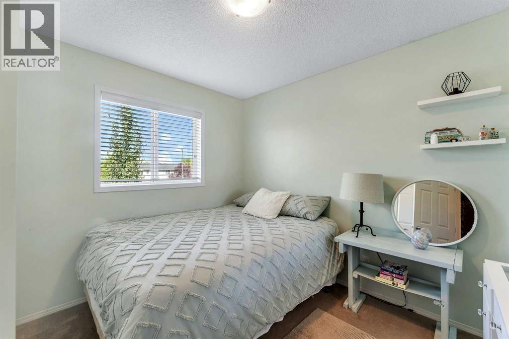 270 Sagewood Gardens Sw, Airdrie, Alberta  T4B 3A4 - Photo 19 - A2255984