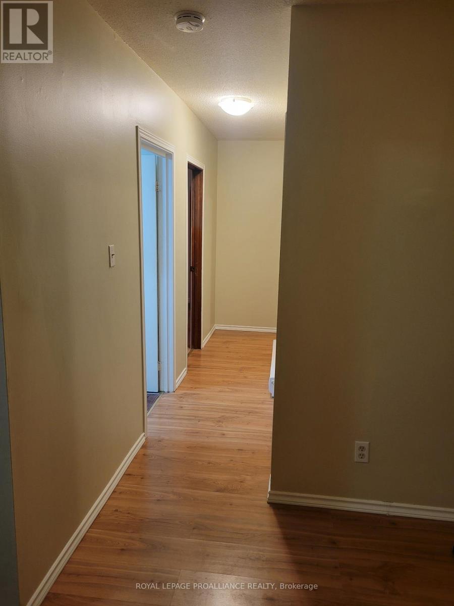 25 Quinte View Drive, Quinte West, Ontario  K8V 5P5 - Photo 11 - X12615452