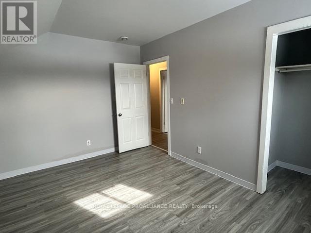 11 Private Road, Marmora And Lake (Marmora Ward), Ontario  L3Z 3H3 - Photo 6 - X12615536