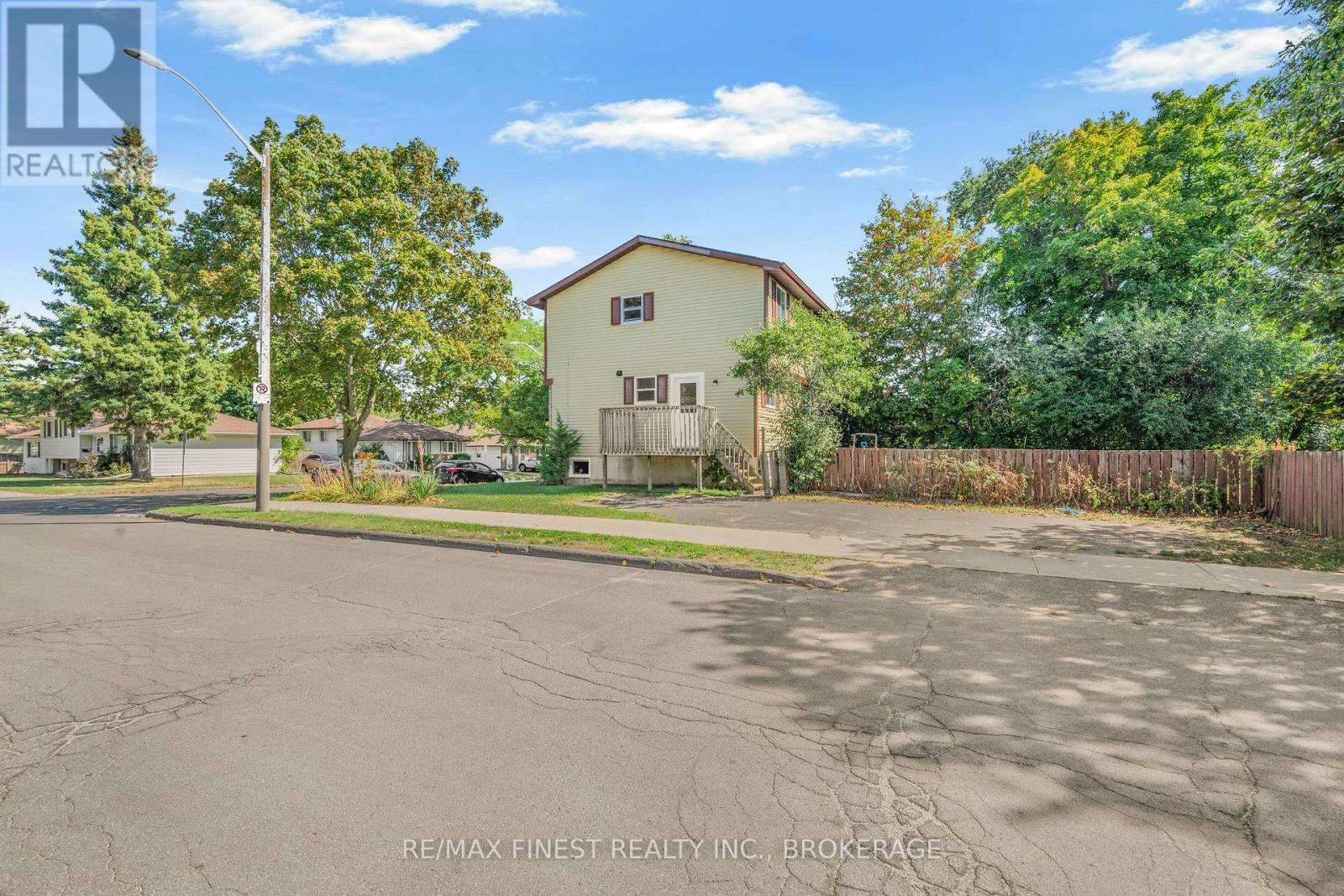 3 Foster Street, Kingston, Ontario  K7M 6L2 - Photo 29 - X12615446