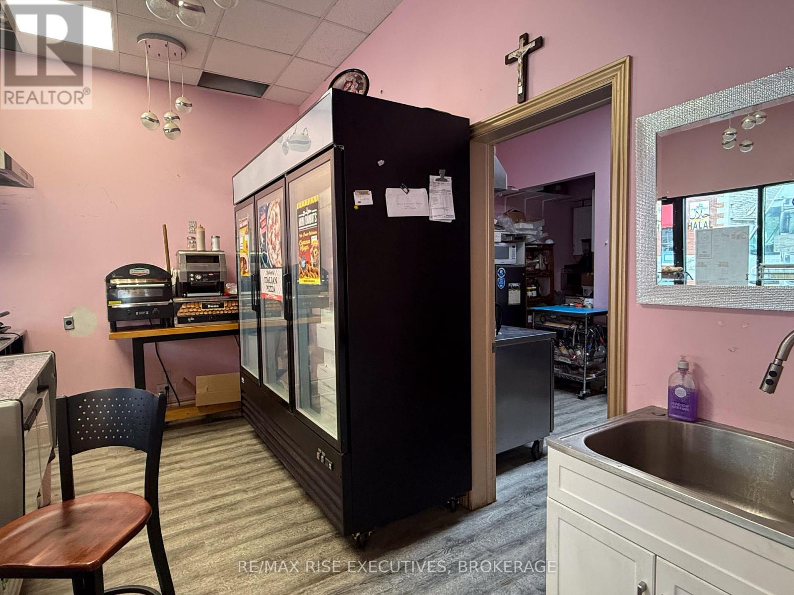 34 Princess Street, Kingston (Central City East), Ontario  K7L 1A4 - Photo 11 - X12615494