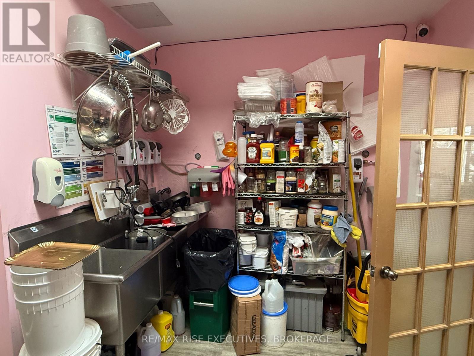 34 Princess Street, Kingston (Central City East), Ontario  K7L 1A4 - Photo 13 - X12615494