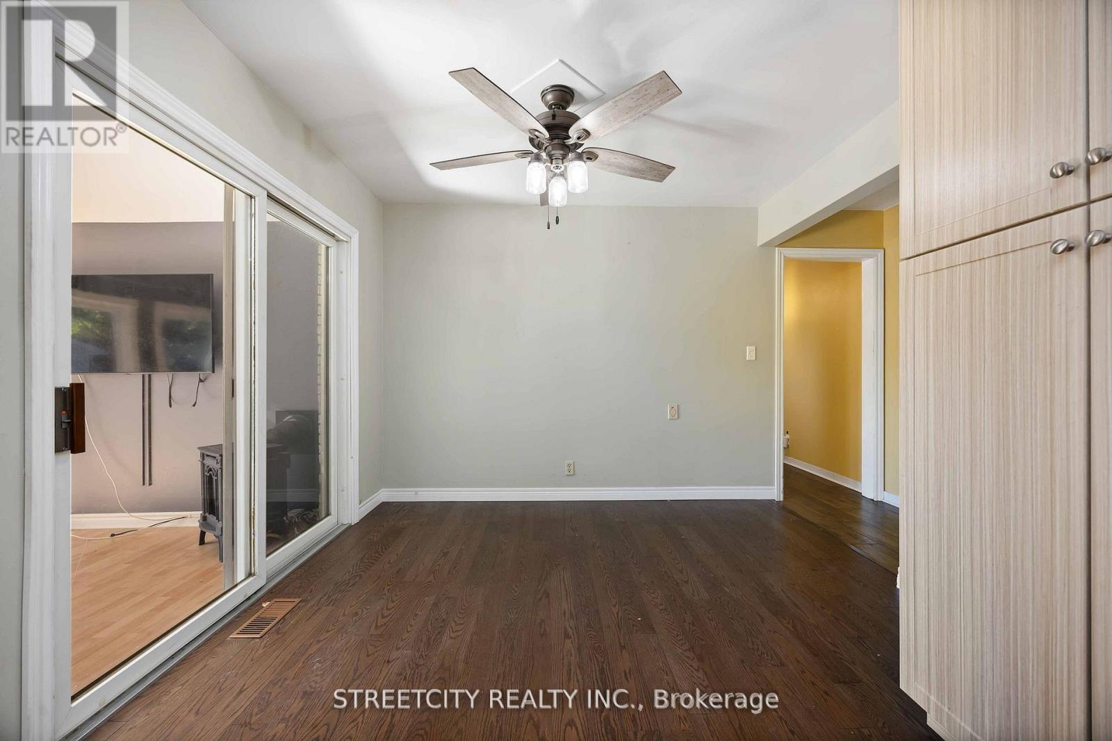 4767 St. Clair Parkway, St. Clair, Ontario  N0P 2B0 - Photo 18 - X12615438