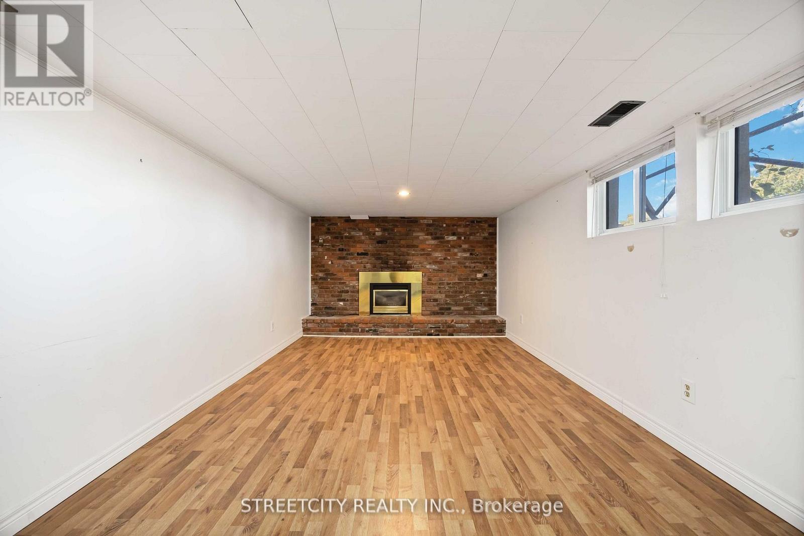 4767 St. Clair Parkway, St. Clair, Ontario  N0P 2B0 - Photo 31 - X12615438