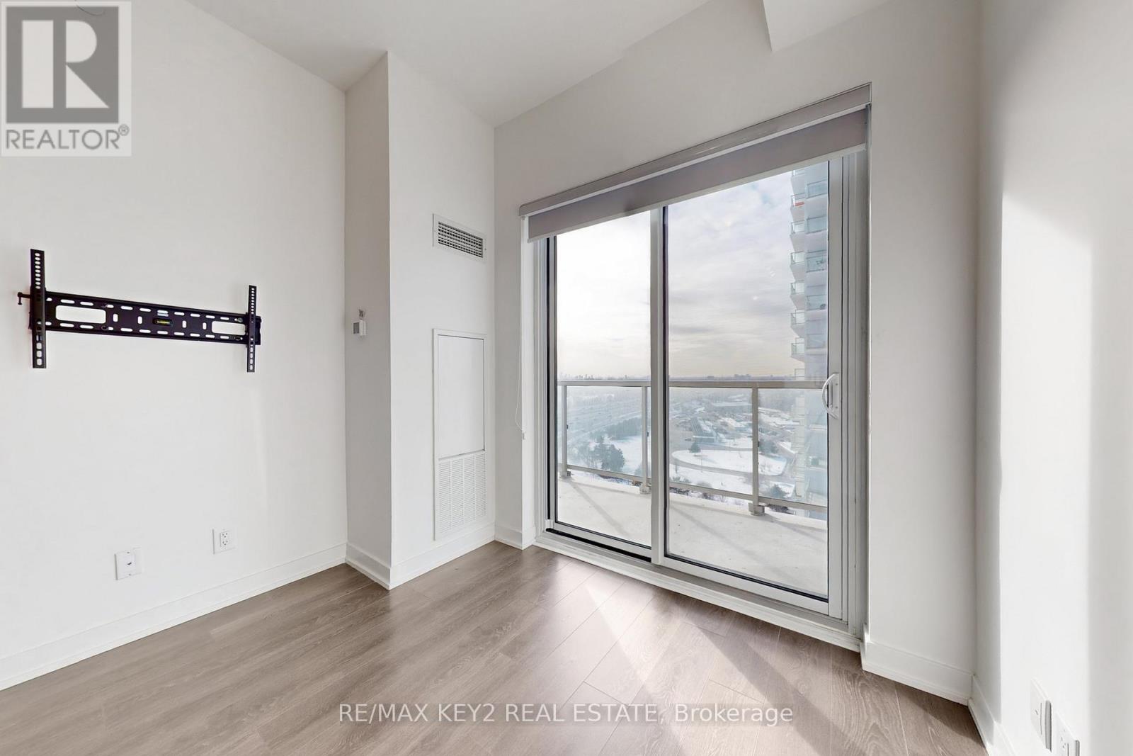 1901 - 2033 Kennedy Road, Toronto, Ontario  M1T 0B9 - Photo 8 - E12612352