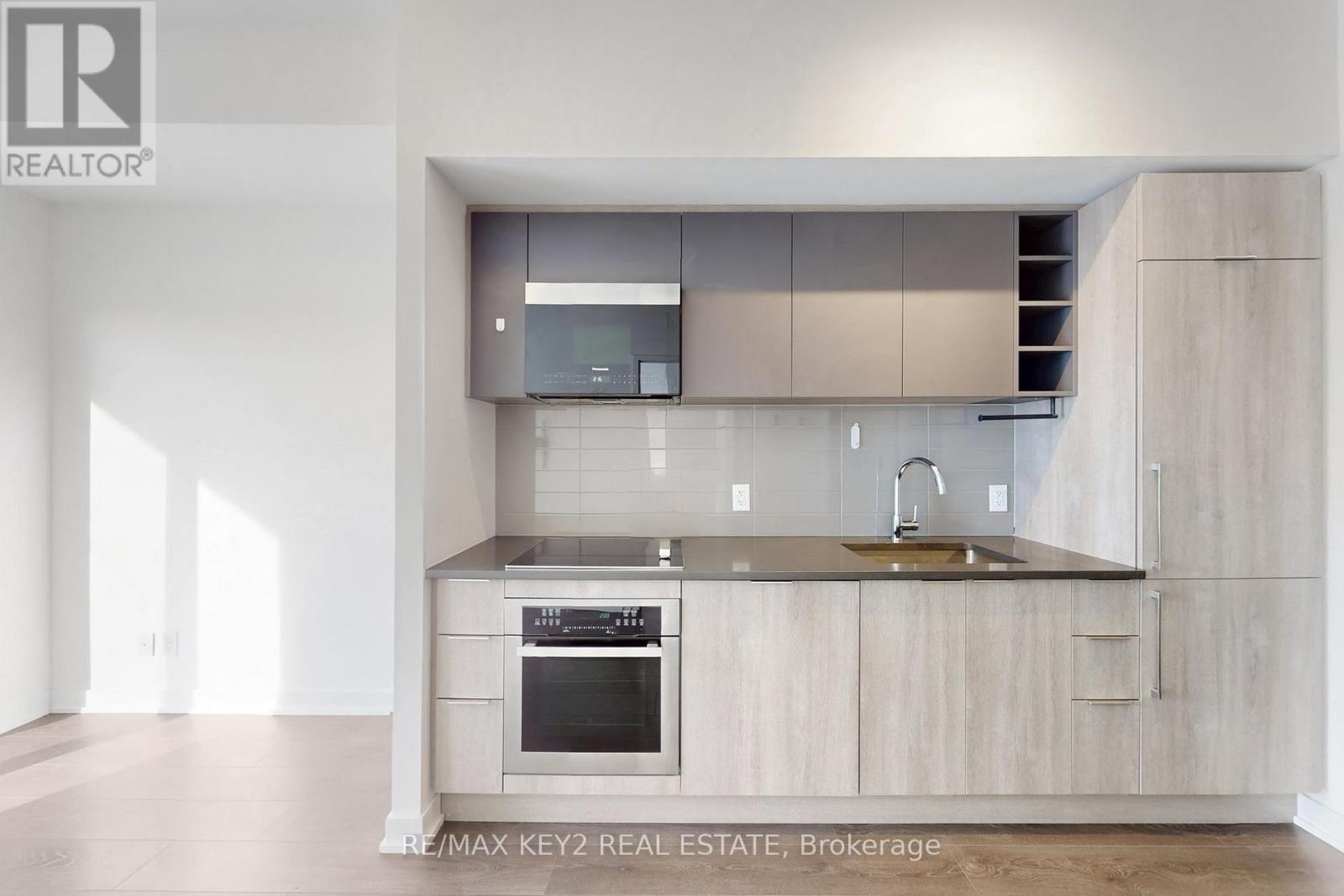 1901 - 2033 Kennedy Road, Toronto, Ontario  M1T 0B9 - Photo 3 - E12612352