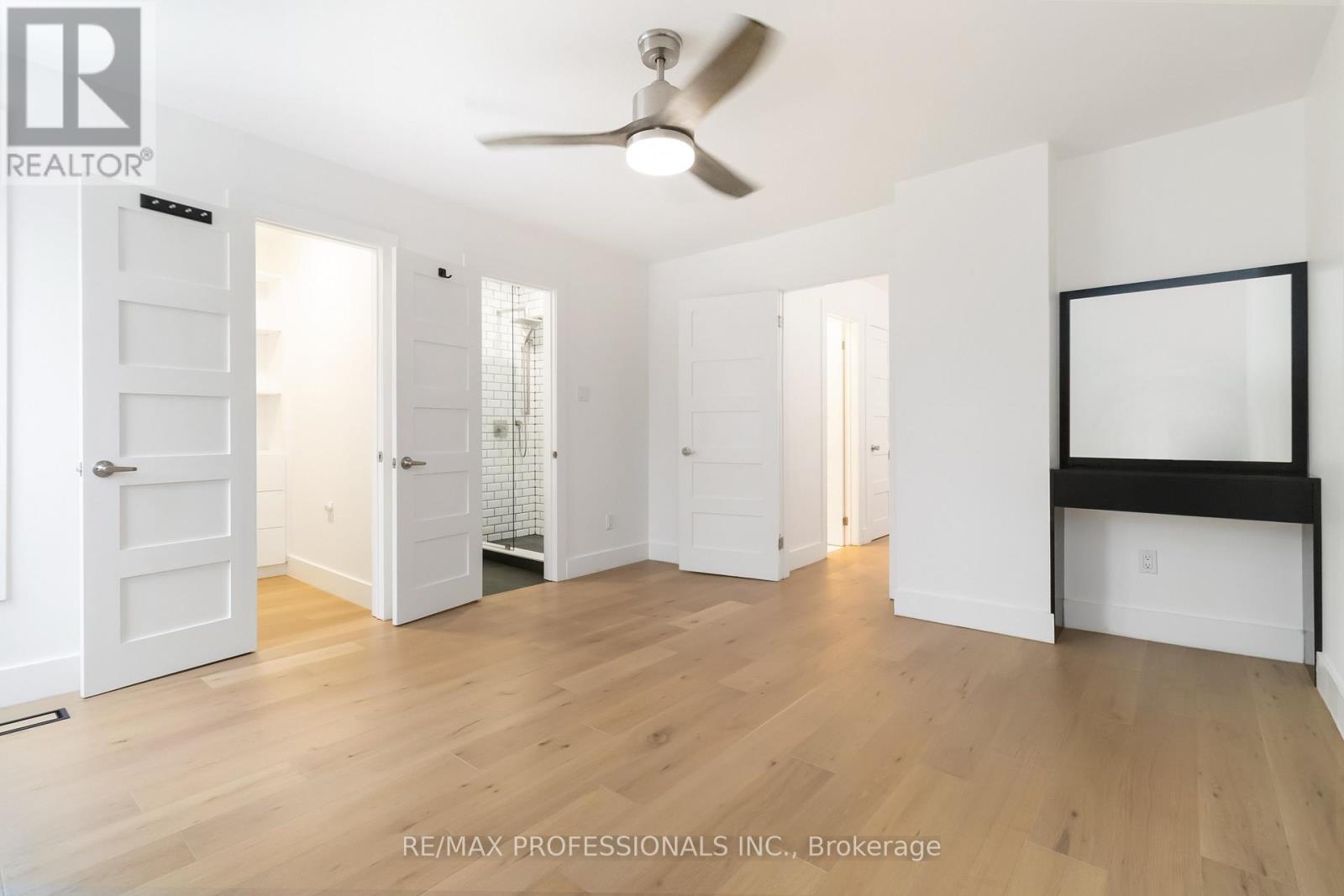 26 - 1250 Marlborough Court, Oakville, Ontario  L6H 2W7 - Photo 15 - W12615336