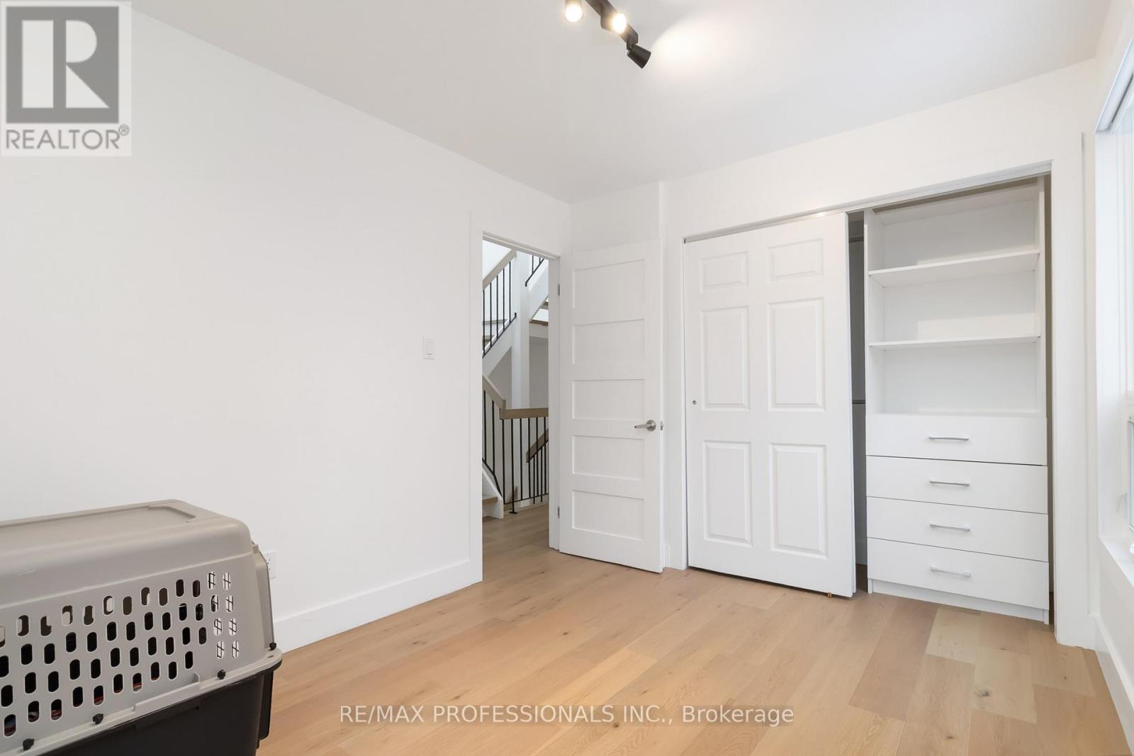 26 - 1250 Marlborough Court, Oakville, Ontario  L6H 2W7 - Photo 21 - W12615336