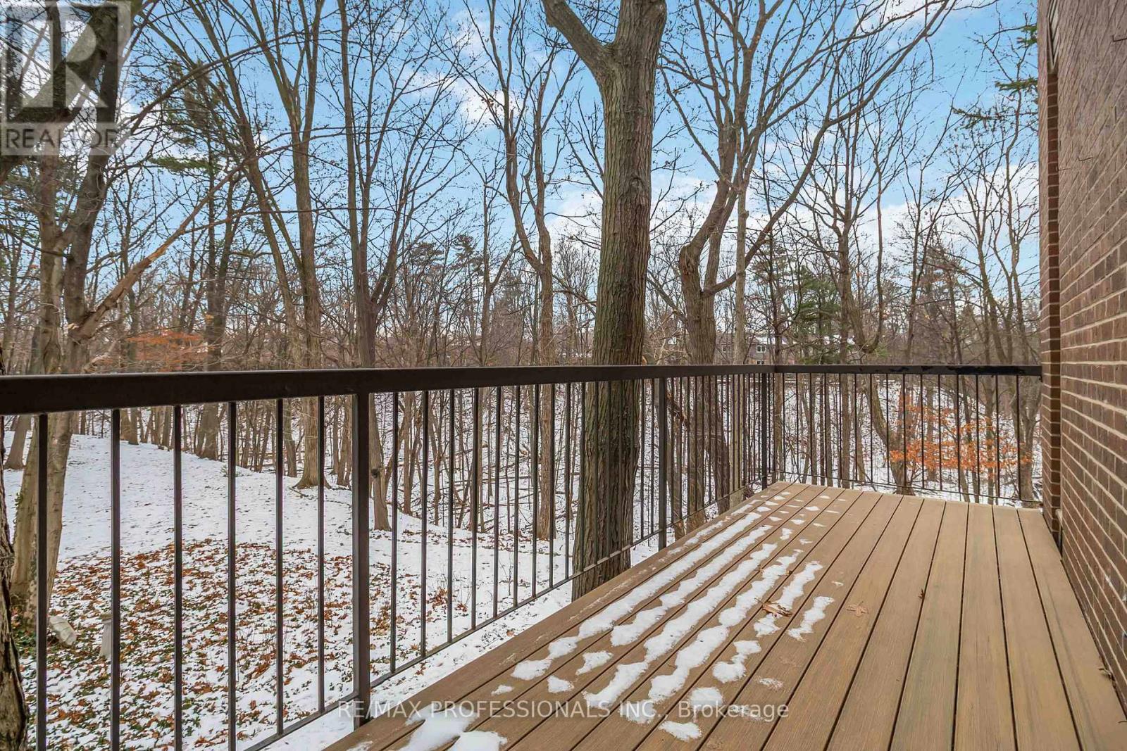 26 - 1250 Marlborough Court, Oakville, Ontario  L6H 2W7 - Photo 27 - W12615336