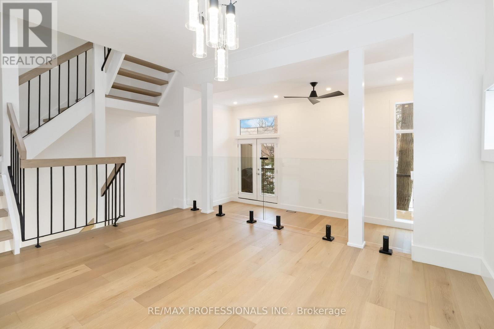 26 - 1250 Marlborough Court, Oakville, Ontario  L6H 2W7 - Photo 8 - W12615336