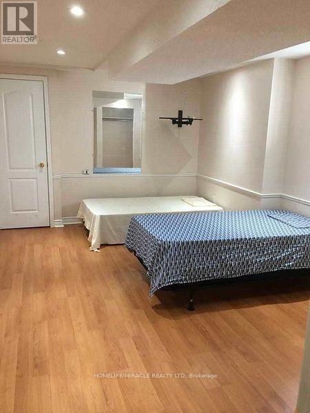 Bsmt - 25 Marine Drive, Brampton, Ontario  L6R 2H6 - Photo 6 - W12615362