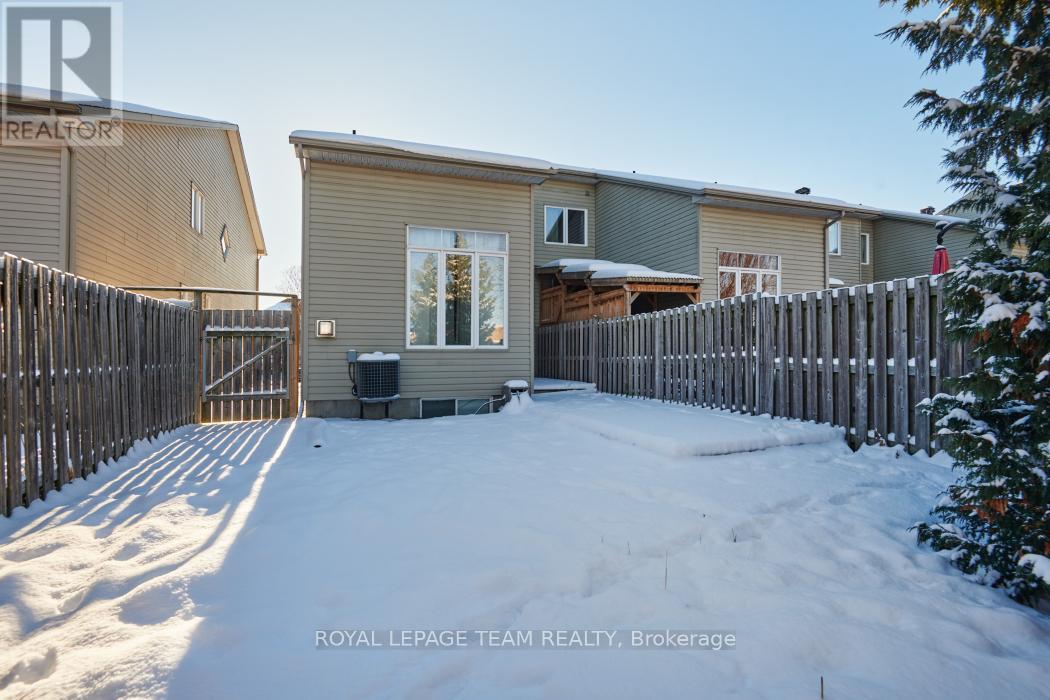 541 Salzburg Drive, Ottawa, Ontario  K4A 0C6 - Photo 34 - X12615428