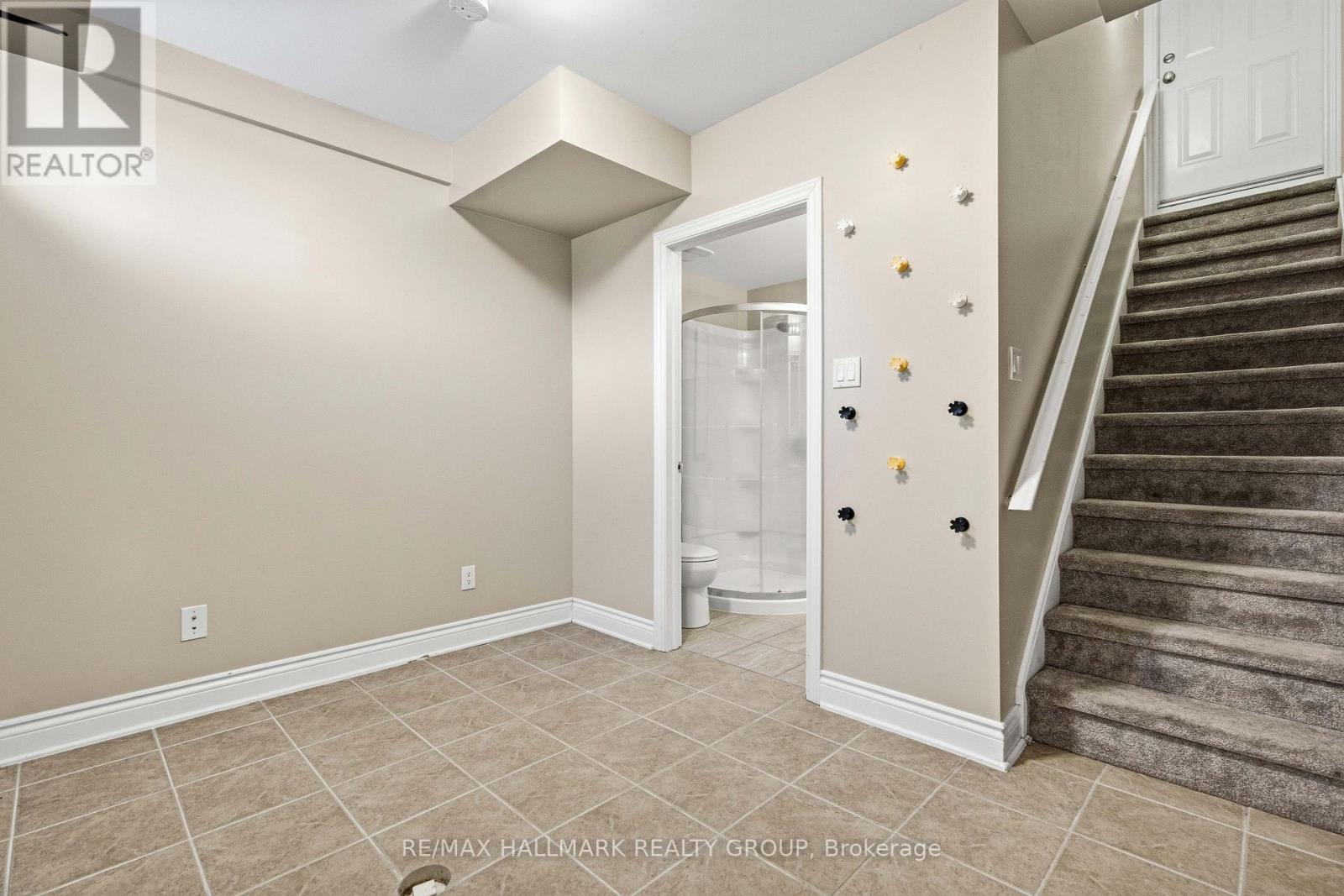 290 Cambridge Street N, Ottawa, Ontario  K1R 0B4 - Photo 23 - X12615560