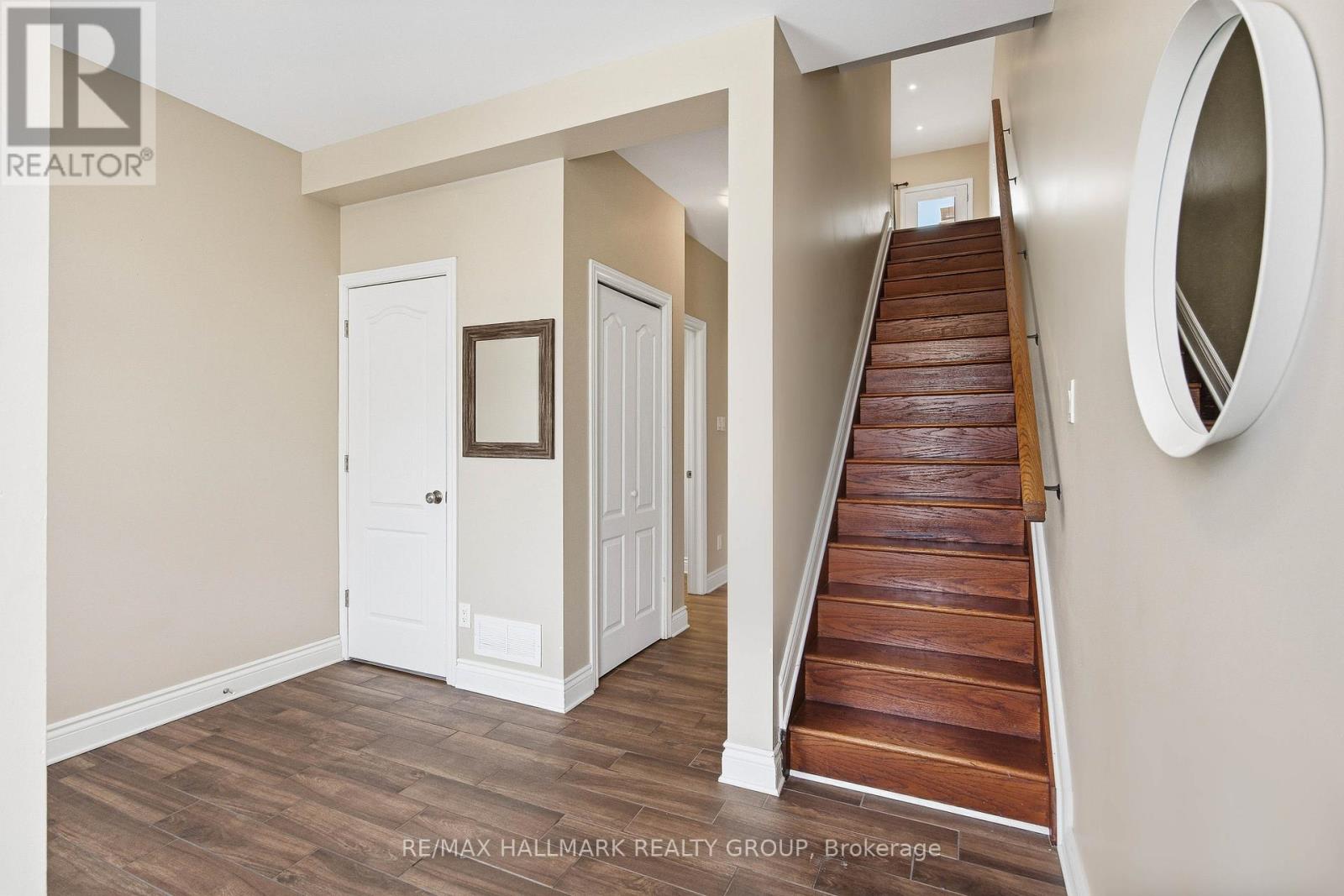 290 Cambridge Street N, Ottawa, Ontario  K1R 0B4 - Photo 6 - X12615560