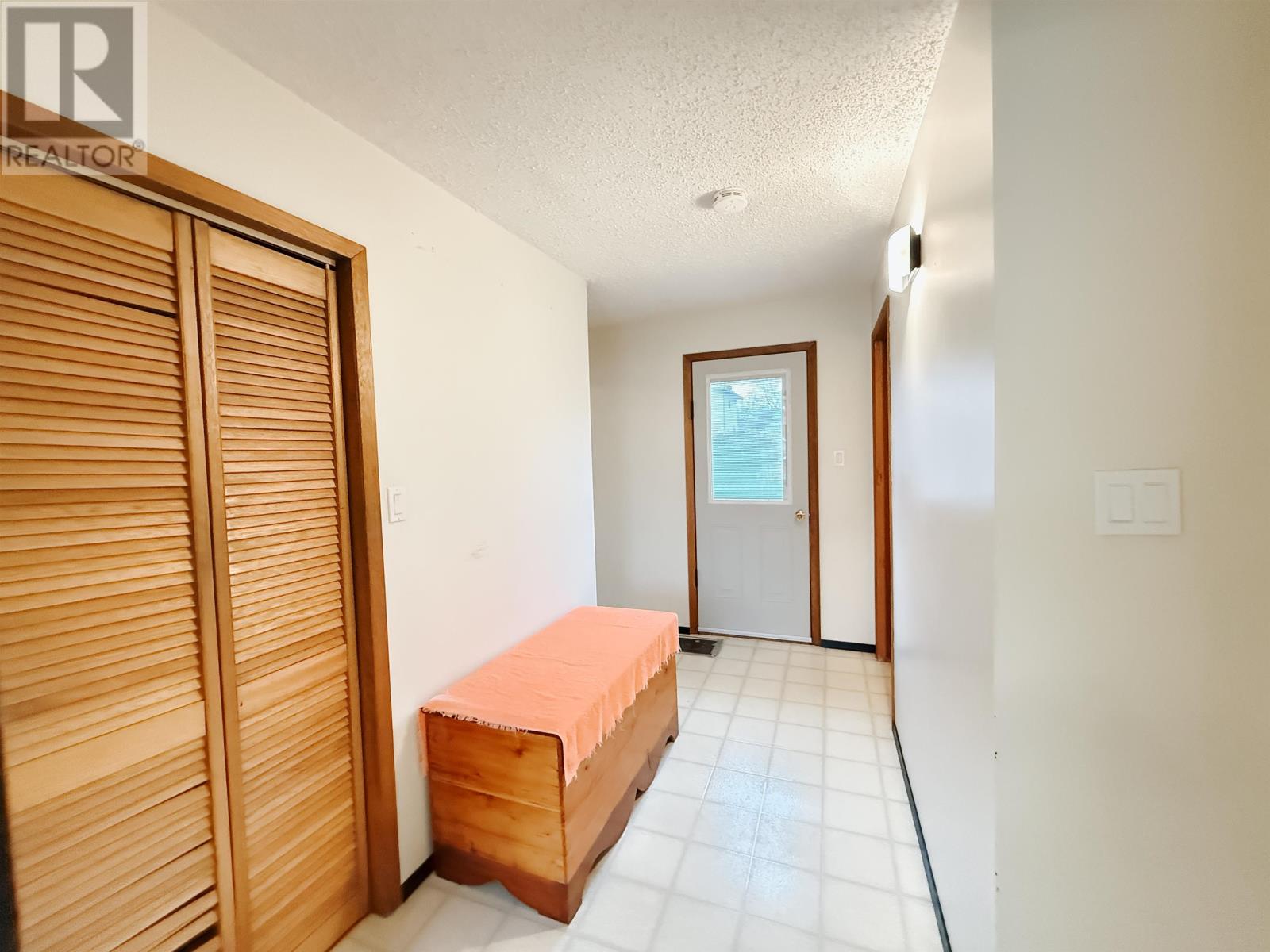 63 Peter Street West, Kenora, Ontario  P9N 3R4 - Photo 29 - TB253554