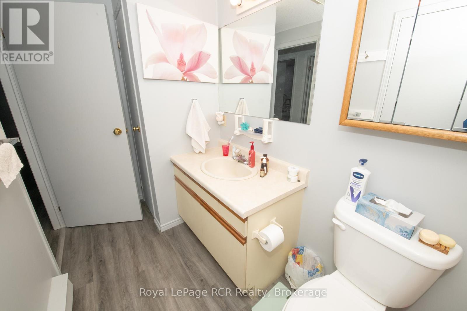 108 - 497 Birmingham Street W, Wellington North, Ontario N0G 2L1 - Photo 17 - X11954806