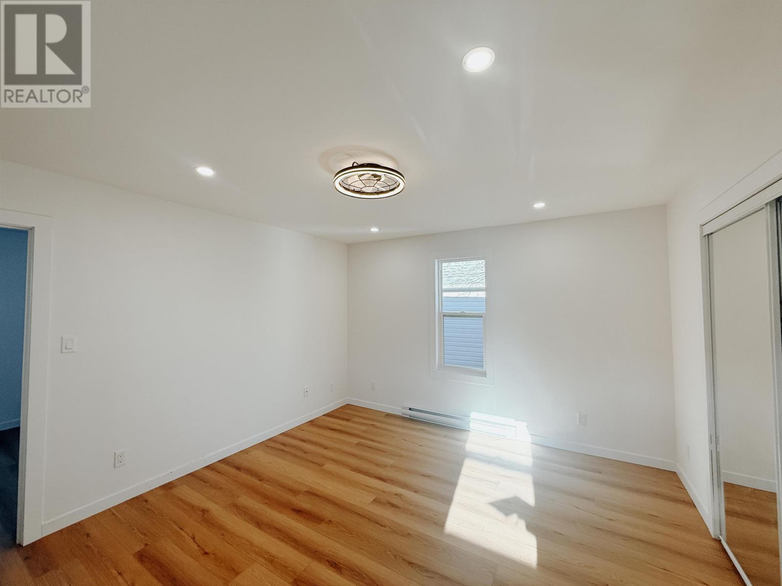 5 Matheson Street North, Kenora, Ontario P9N 3G1 - Photo 10 - TB253568