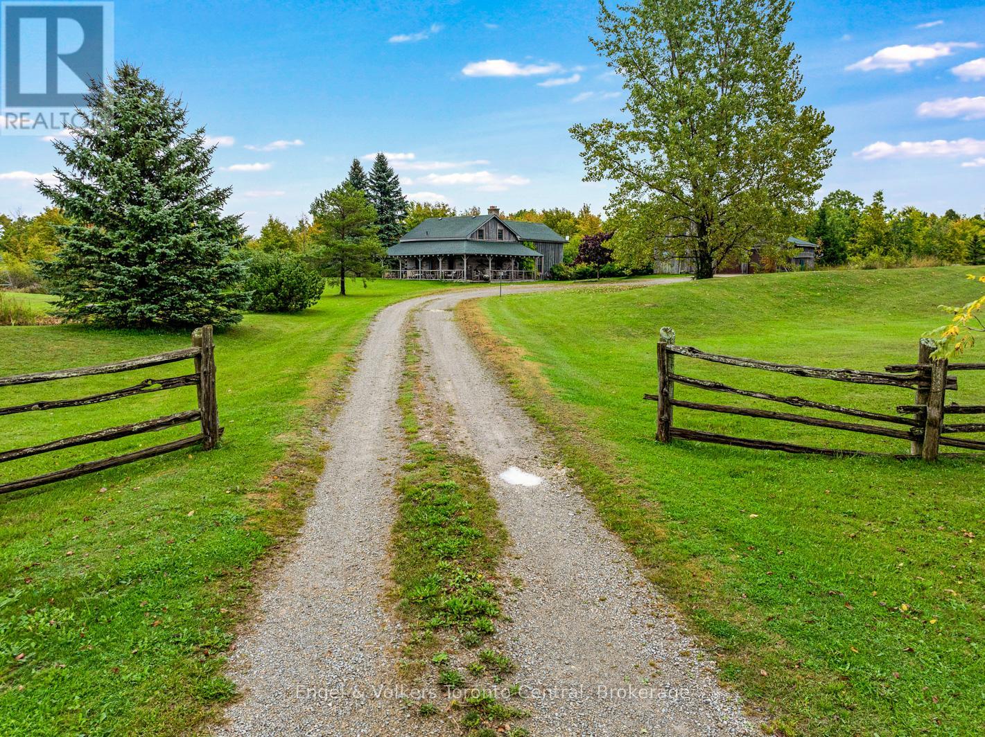 317343 3rd Line, Meaford, Ontario N4L 1W7 - Photo 2 - X12404961