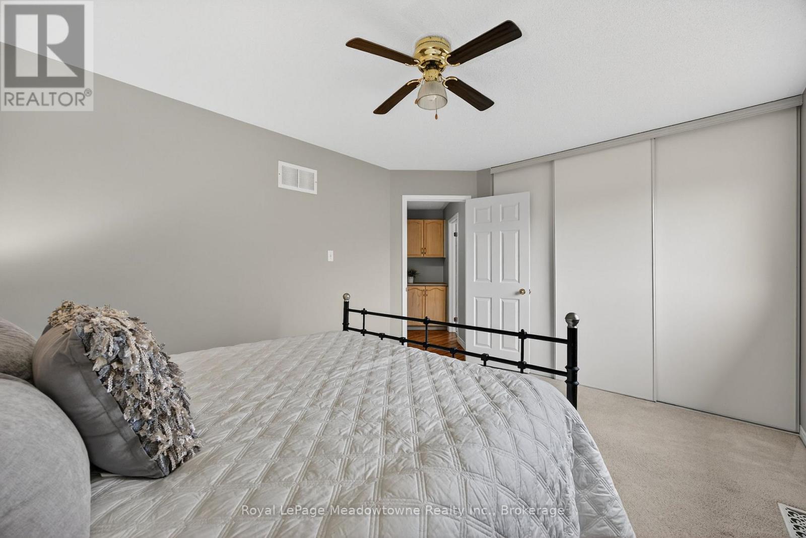 1 Draper Crescent, Barrie (Painswick North), Ontario  L4N 8B1 - Photo 30 - S12615538