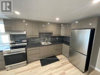 3976 Portage Road, Niagara Falls, Ontario  L2J 2K9 - Photo 3 - X12615590