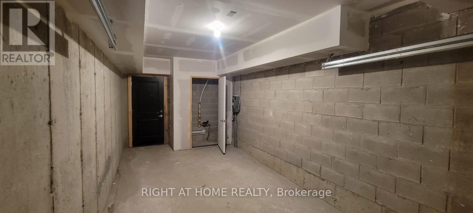 39 - 2 Willow Street, Brant, Ontario  N3L 0K7 - Photo 20 - X12615348