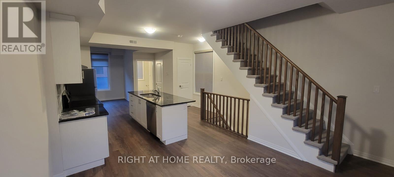 39 - 2 Willow Street, Brant, Ontario  N3L 0K7 - Photo 3 - X12615348