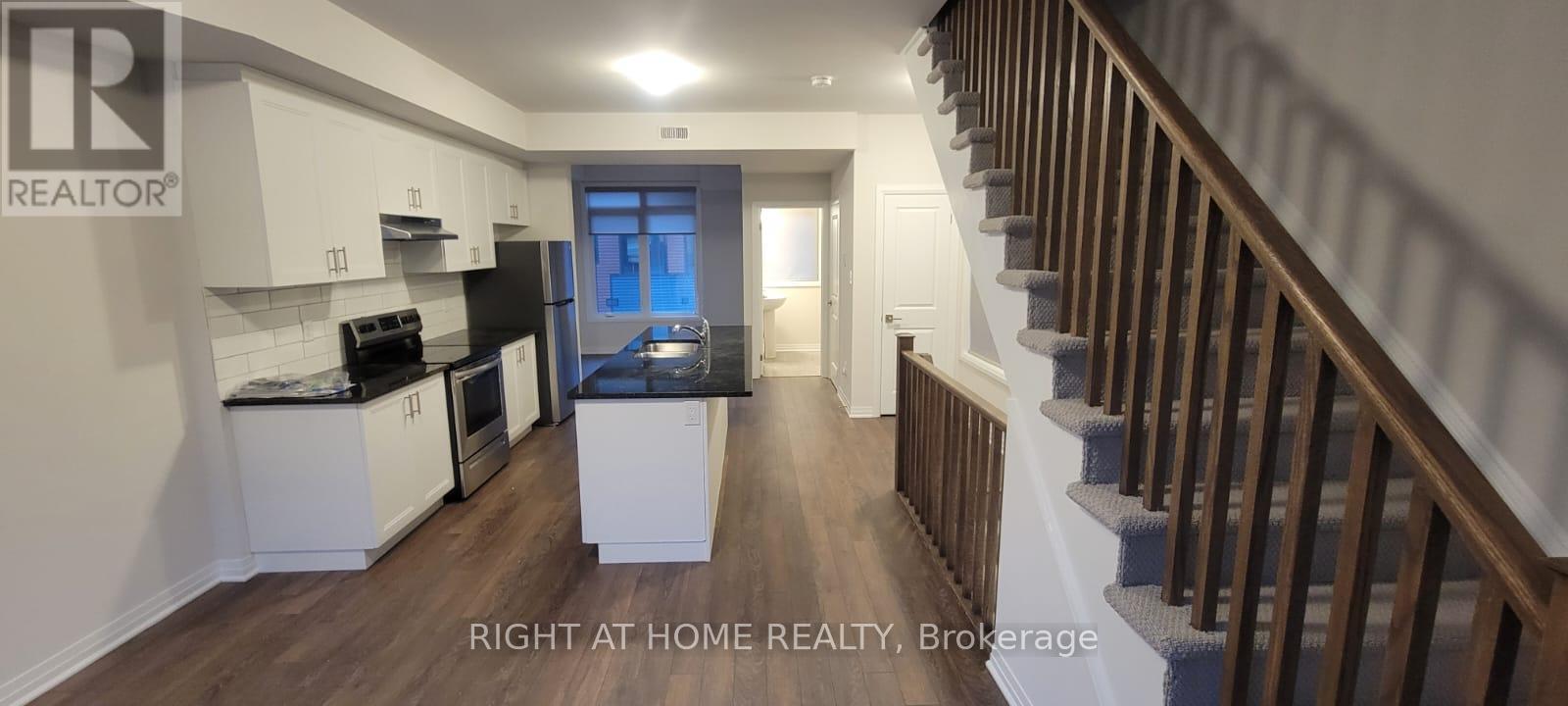 39 - 2 Willow Street, Brant, Ontario  N3L 0K7 - Photo 4 - X12615348