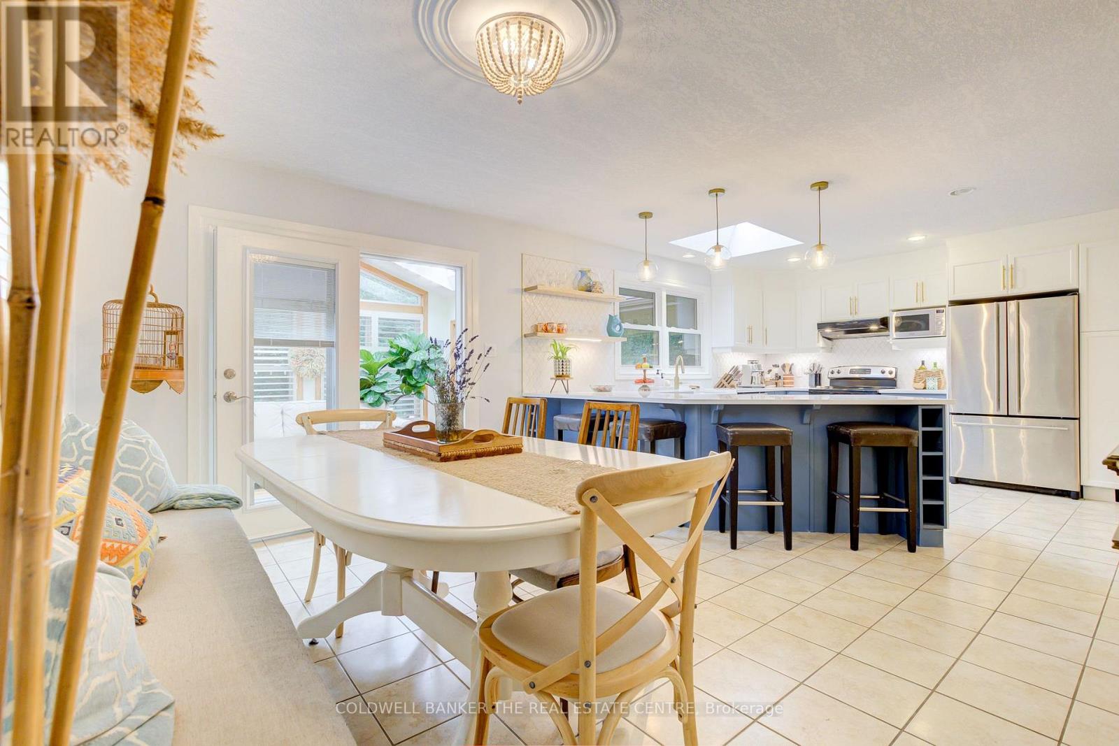 83 Inwood Crescent, Kitchener, Ontario  N2M 2L9 - Photo 14 - X12615358