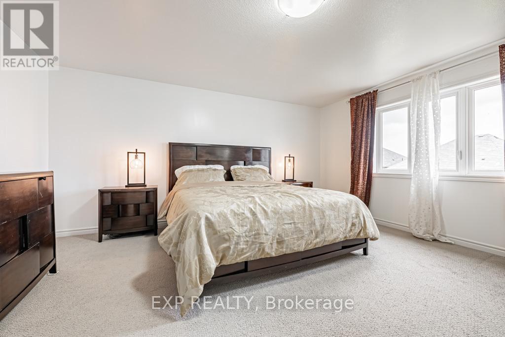 462 Blackburn Drive, Brantford, Ontario  N3T 6S8 - Photo 24 - X12615390