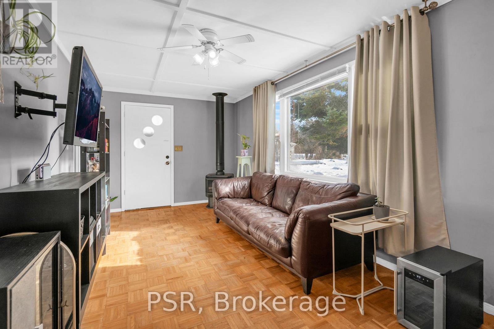 58 De La Salle Boulevard, Georgina, Ontario  L0E 1L0 - Photo 13 - N12615462