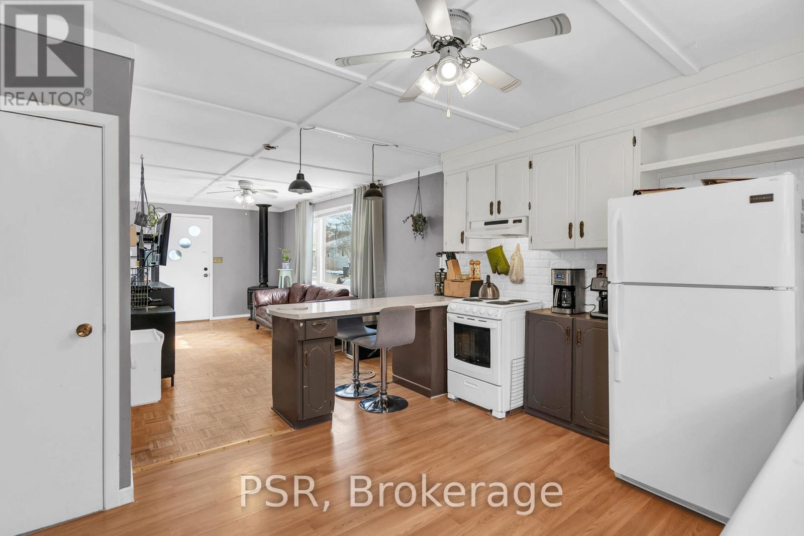 58 De La Salle Boulevard, Georgina, Ontario  L0E 1L0 - Photo 19 - N12615462