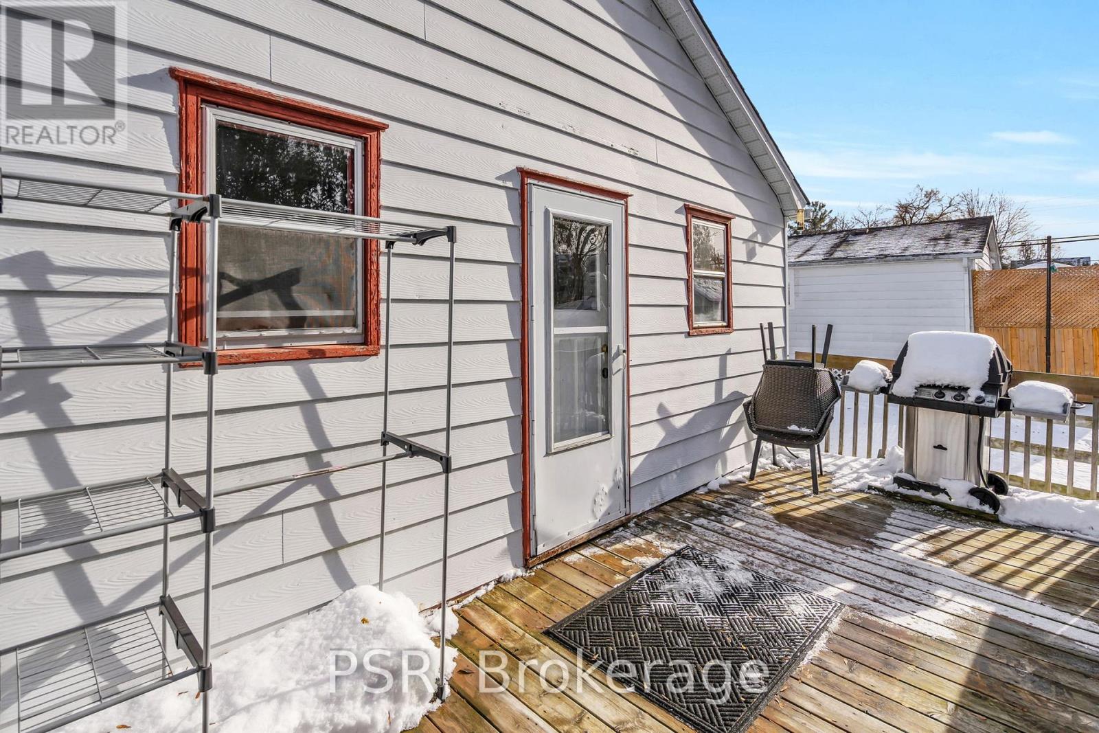 58 De La Salle Boulevard, Georgina, Ontario  L0E 1L0 - Photo 33 - N12615462