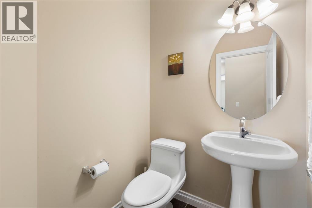 139 Sherwood Hill Nw, Calgary, Alberta  T3R 1P8 - Photo 16 - A2262436