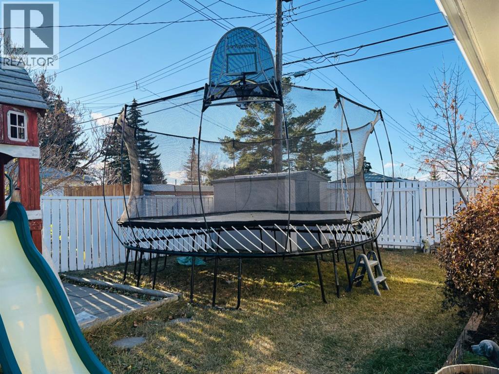 124 Glenpatrick Drive Sw, Calgary, Alberta  T3E 4L6 - Photo 46 - A2269591