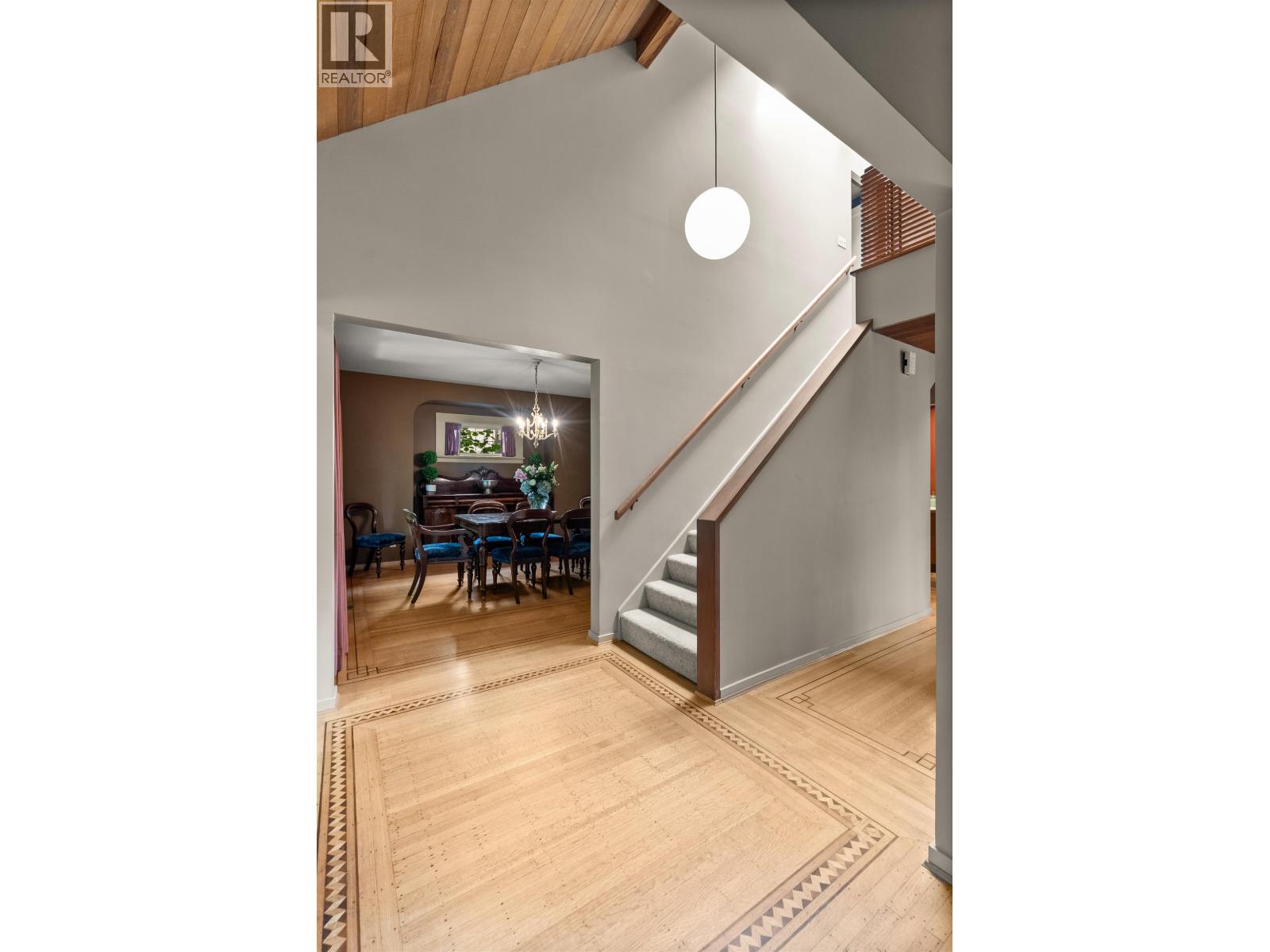 5588 Olympic Street, Vancouver, British Columbia  V6N 1Z5 - Photo 5 - R3070353