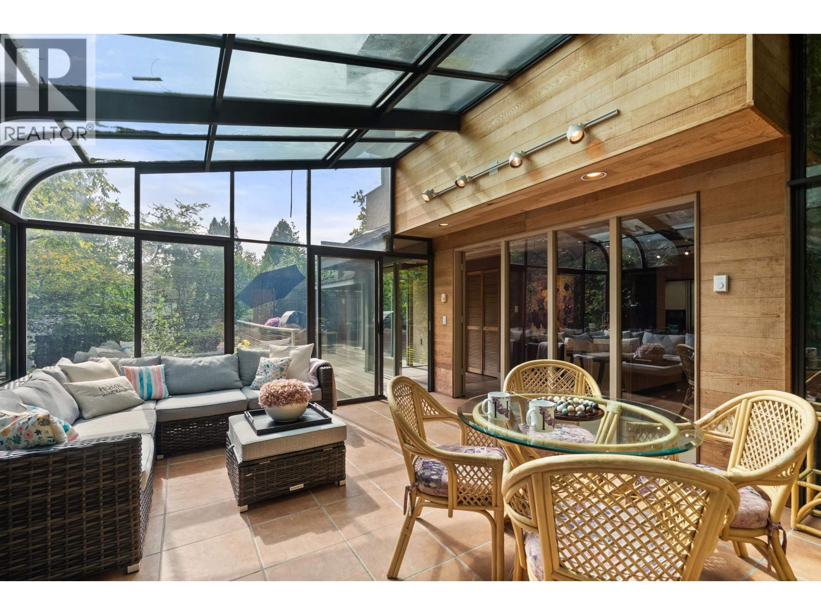 5588 Olympic Street, Vancouver, British Columbia  V6N 1Z5 - Photo 20 - R3070353