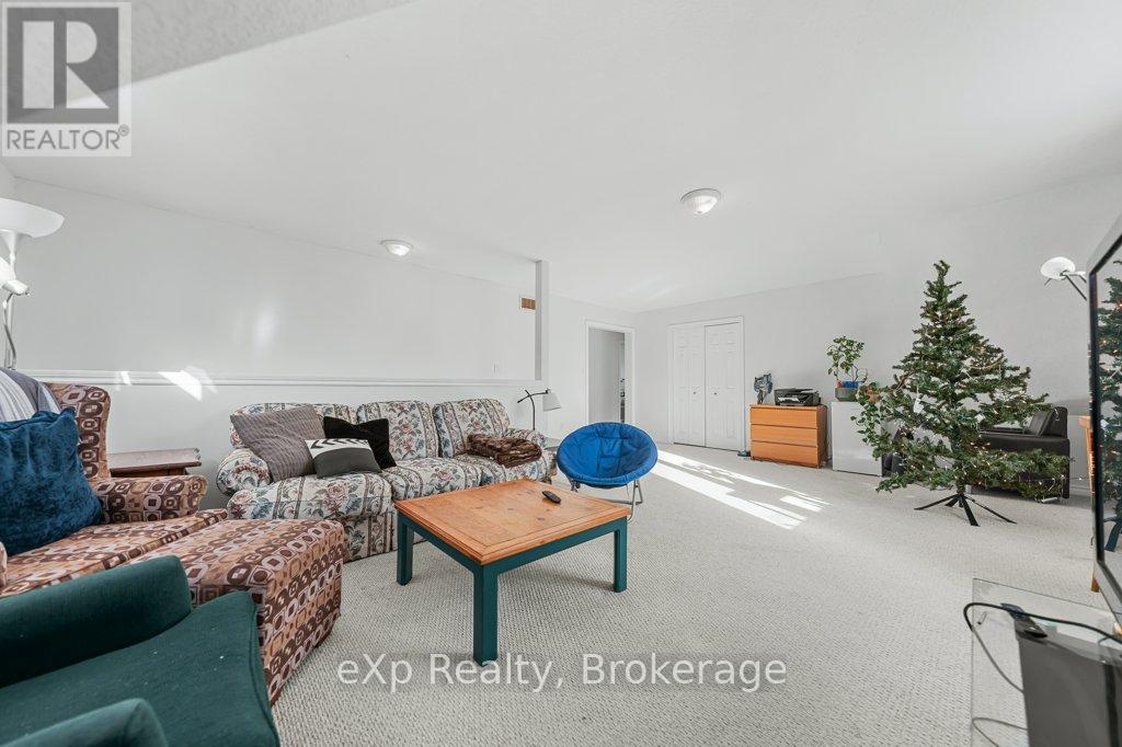 53 Truesdale Crescent, Guelph, Ontario  N1G 5H4 - Photo 21 - X12615498