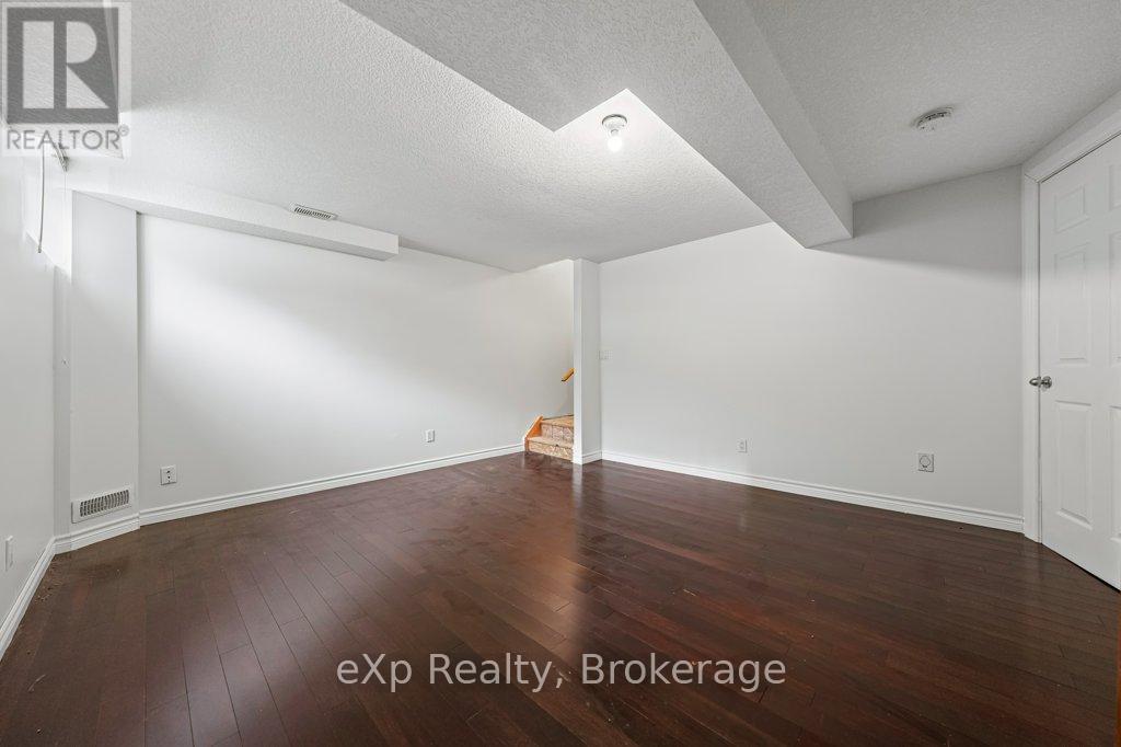 53 Truesdale Crescent, Guelph, Ontario  N1G 5H4 - Photo 32 - X12615498