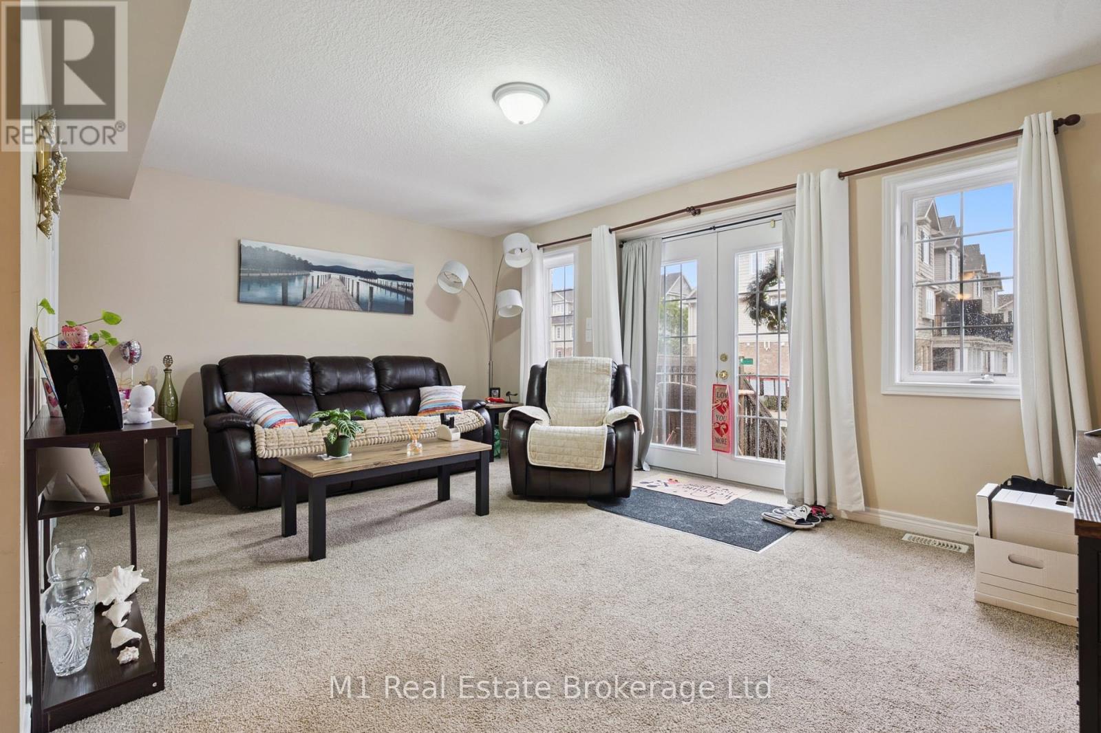 626a - 626 Woodlawn Road E, Guelph (Victoria North), Ontario  N1E 0K4 - Photo 6 - X12615572