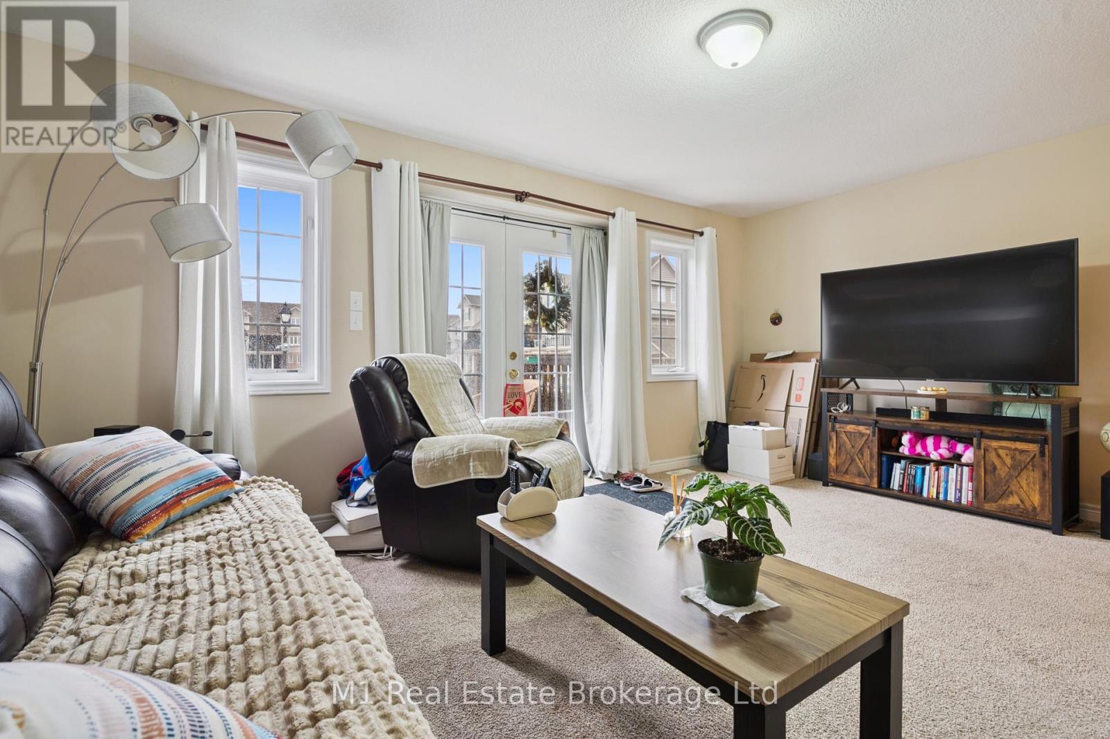 626a - 626 Woodlawn Road E, Guelph (Victoria North), Ontario  N1E 0K4 - Photo 7 - X12615572