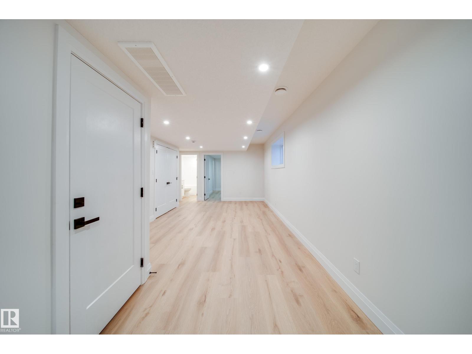 10649 81 St Nw, Edmonton, Alberta  T6A 3W7 - Photo 37 - E4467834